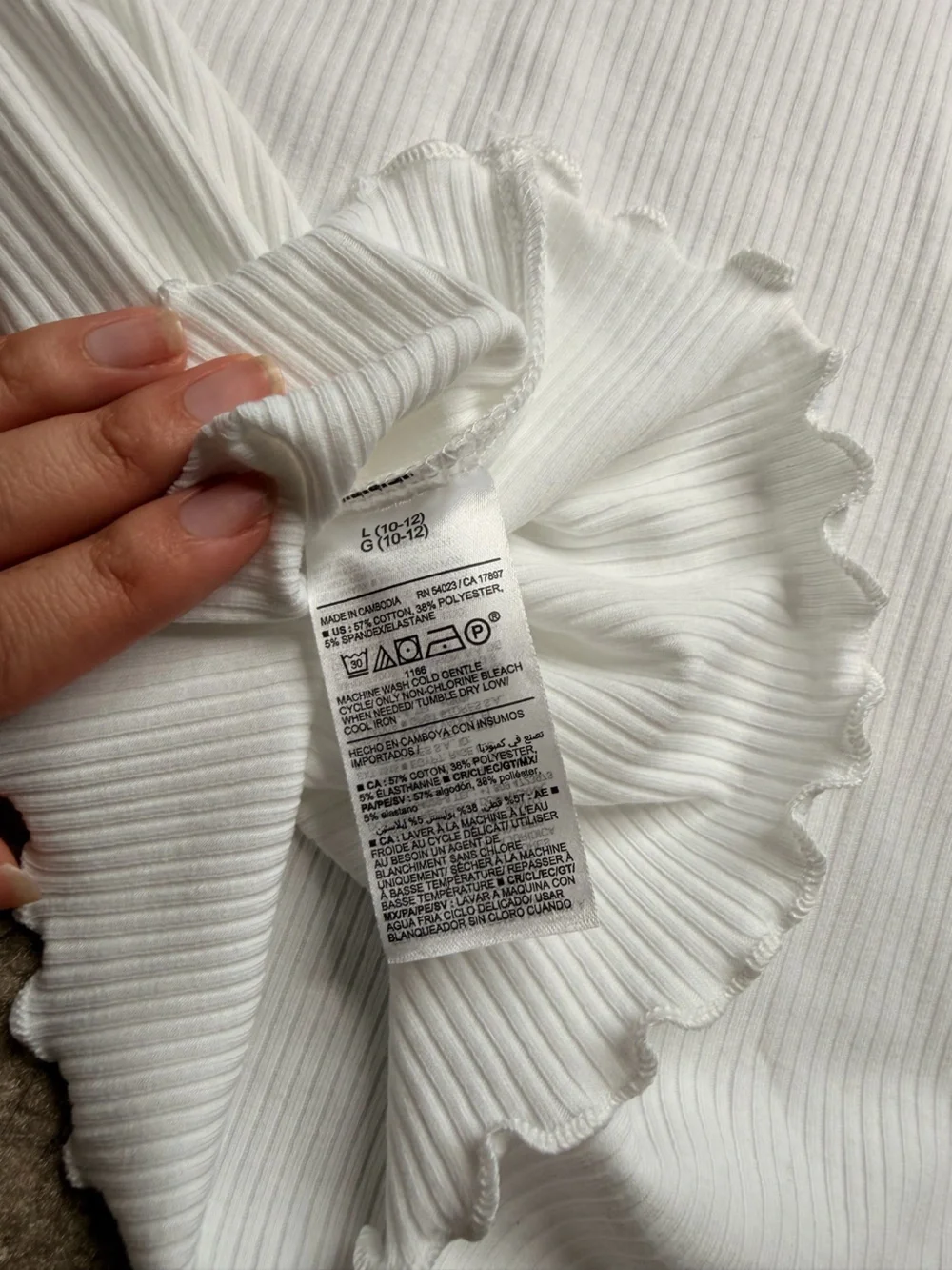 Old Navy Girls White Top Large